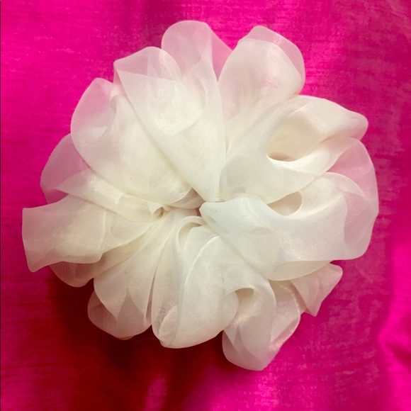 Wedding Scrunchies - Picture 1 of 2